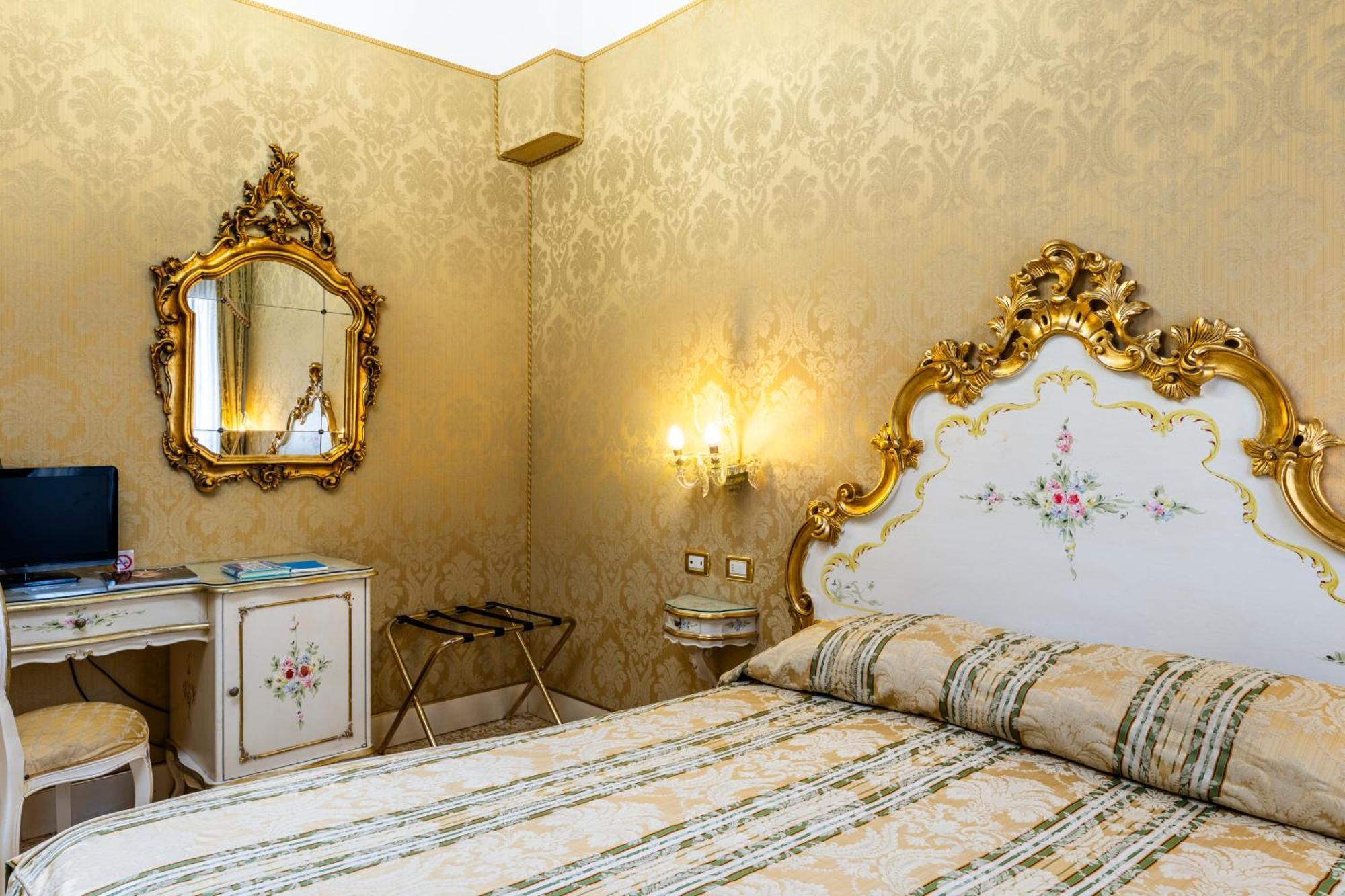 Ca' Dogaressa 3* Venise